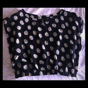 Fun & Flirt crop top blouse 💕